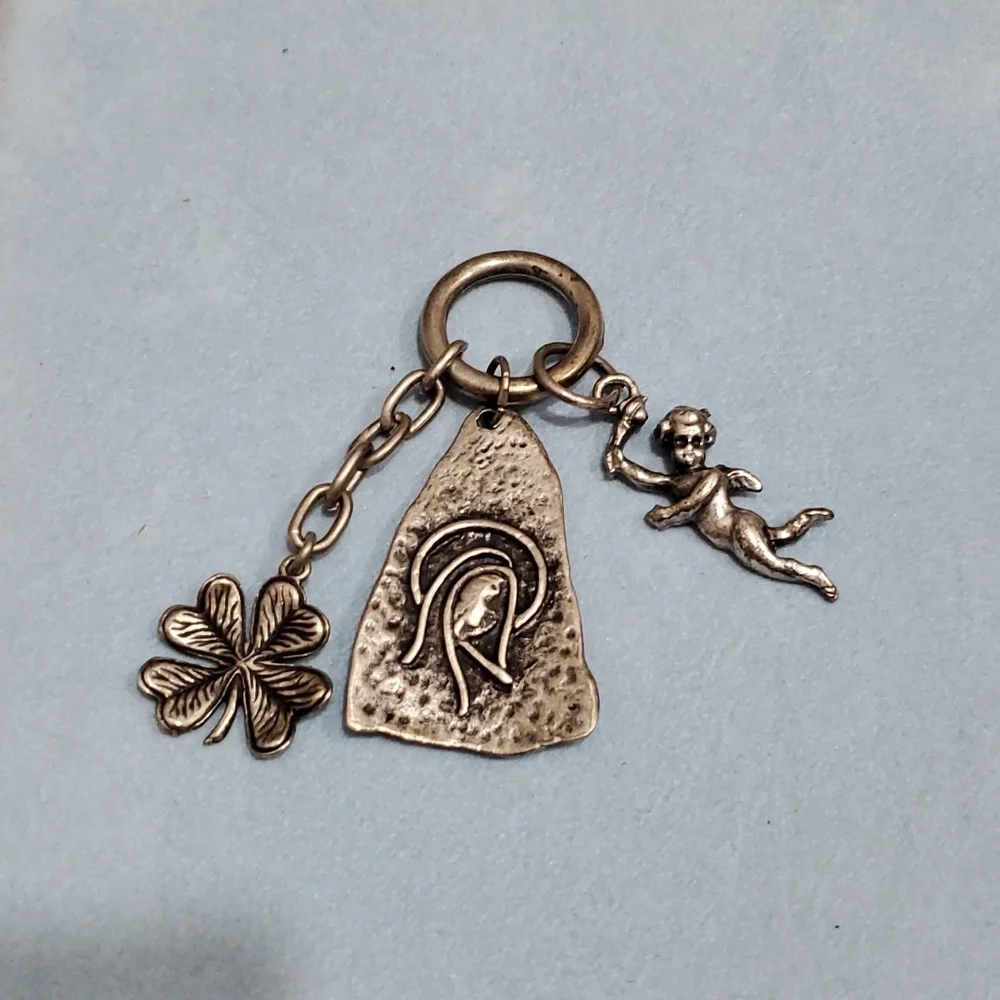🐧 Good Luck Wishes Prayers Charm Trio - 2 for $10
